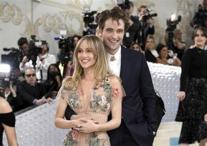 Unveiling Suki Waterhouse's Pregnancy: Discoveries And Insights